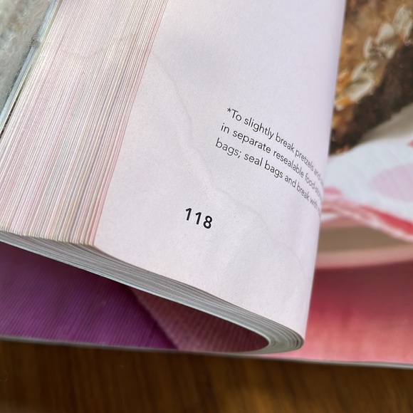 Pillsbury Cookies Cookbook - Picture 7 of 9